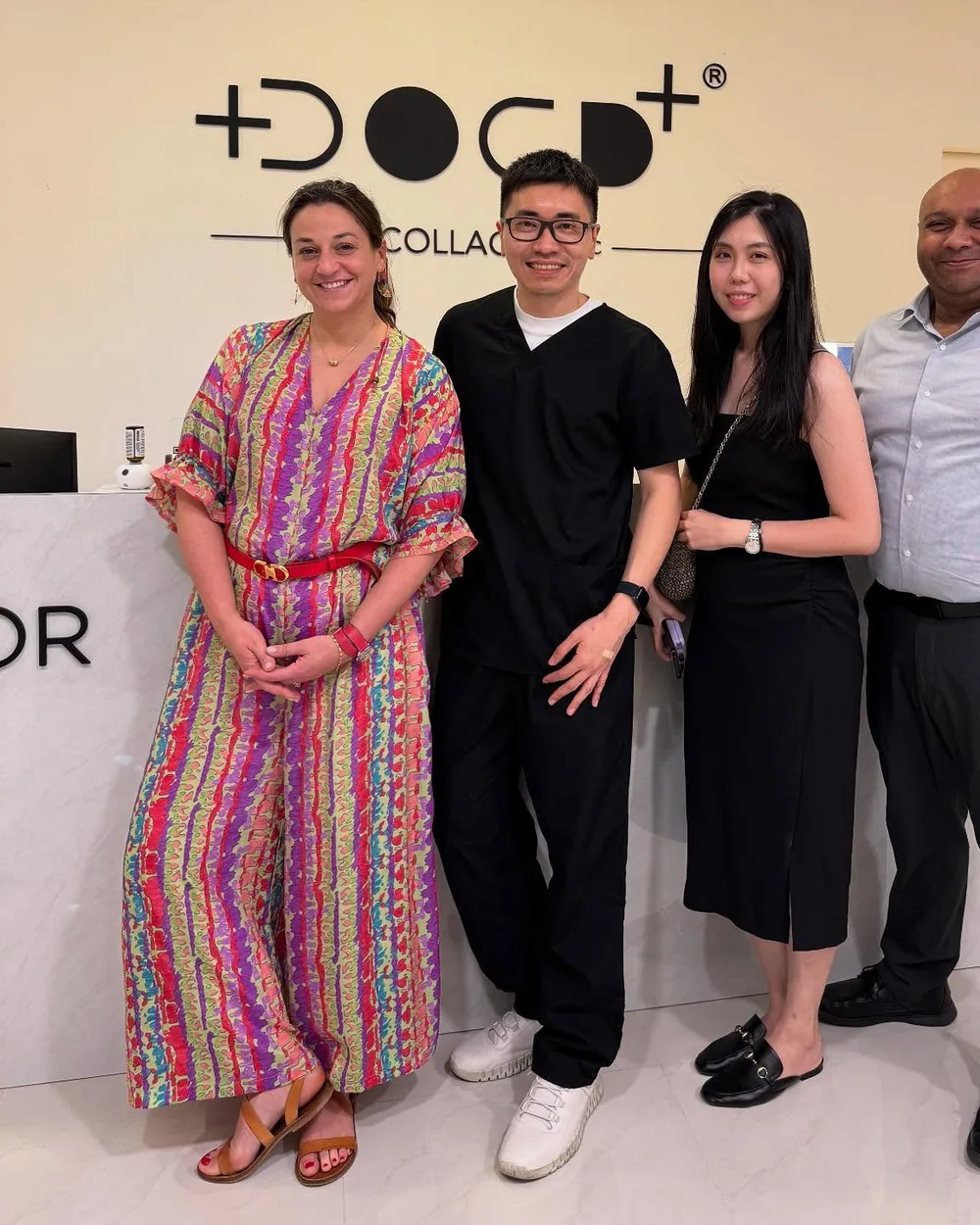 Dr Kenneth Lee with the Cebelia France team at Dr Plus